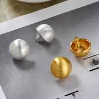 钛钢耳饰 漫寇  E 复古拉丝磨砂耳钉