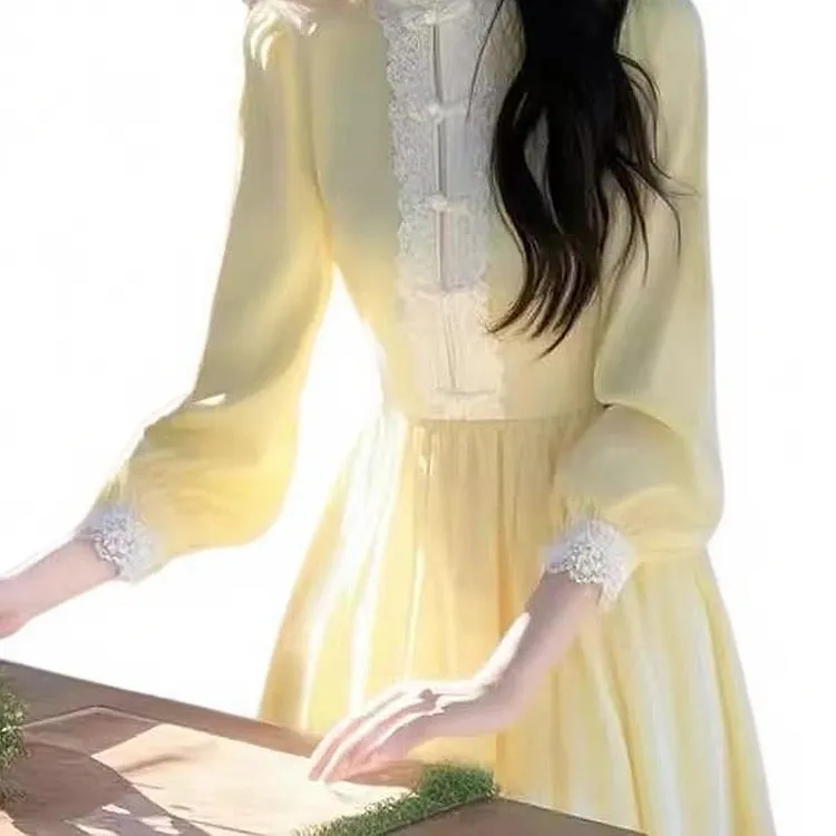 2025早春新款气质名媛高JI感超好看黄色立领连衣裙收腰内搭裙子女