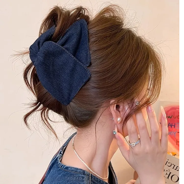 牛仔抓夹夏三角鲨鱼夹女高级感2025新款高马尾后脑勺头发夹子发饰