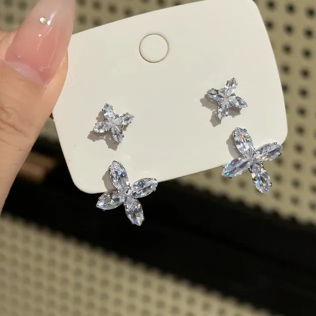 纯铜锆石耳饰 银针锆石磁吸四叶草耳环女韩系小清新ins风耳钉简约