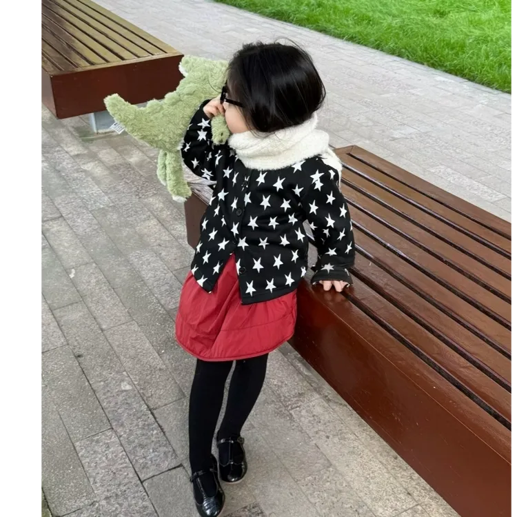 壹妈童装女童韩版秋冬款时髦黑色单排扣星星外套百搭洋气红色半裙