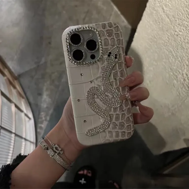 ins高级感鳄鱼纹闪钻蛇适用iPhone16pro手机壳17promax新款15轻奢
