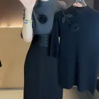 （秋冬款）设计师针织花朵常规款女毛针织衫打底衫上衣C5854
