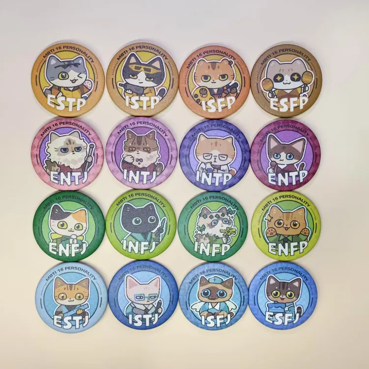 <倍阅文创>小动物周边猫猫MBTI徽章 备注：玫红 ENTP