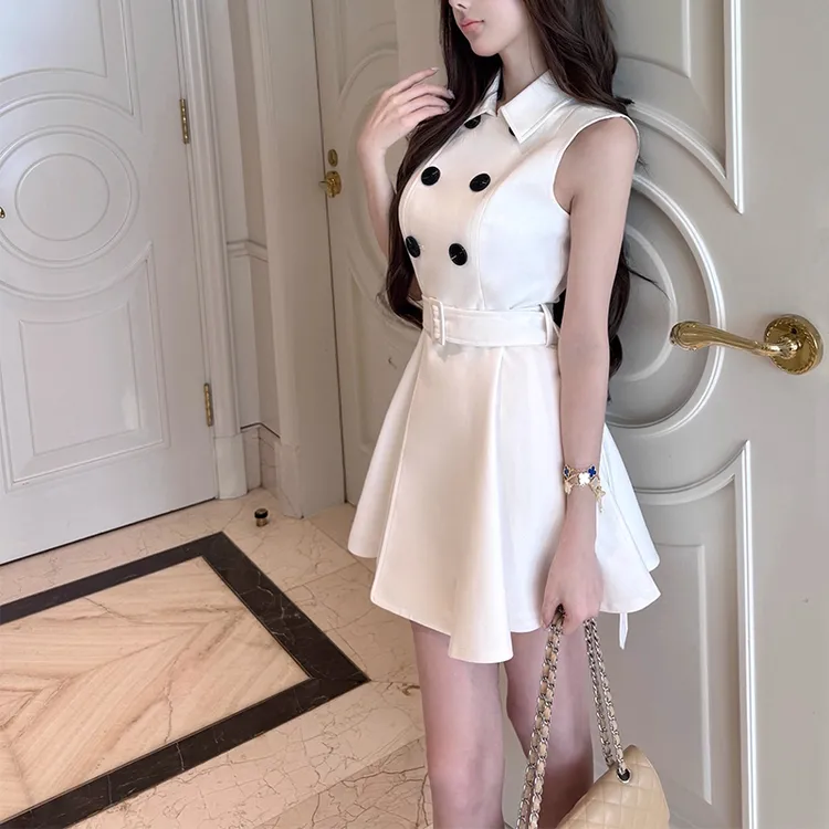 【砚底流光】老钱风气质翻领夏季新款白色无袖收腰显瘦A子连衣裙女