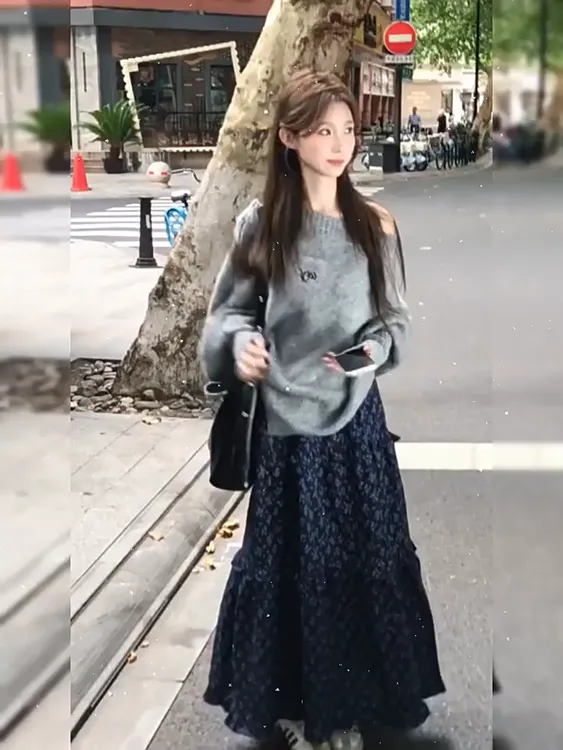 秋季流行穿搭一整套女2025新款软糯慵懒风针织毛衣碎花半身裙套装