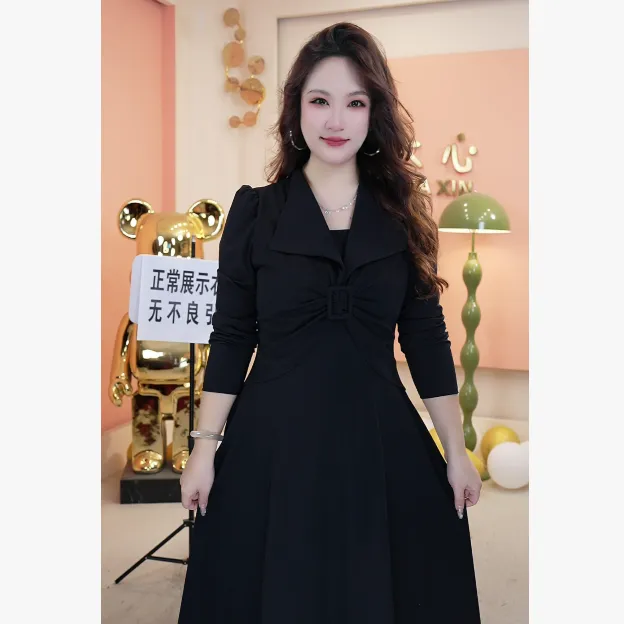 【2025胖大心】大码女装冬季新款时尚气质显瘦赫本连衣裙25336