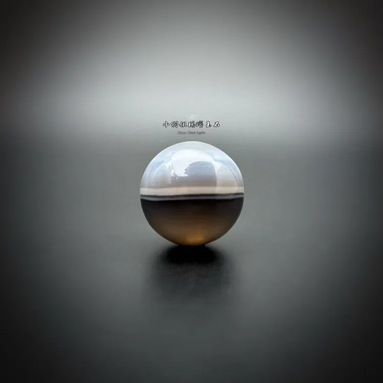 缠丝玛瑙一线双色药师珠 尺寸 22.77