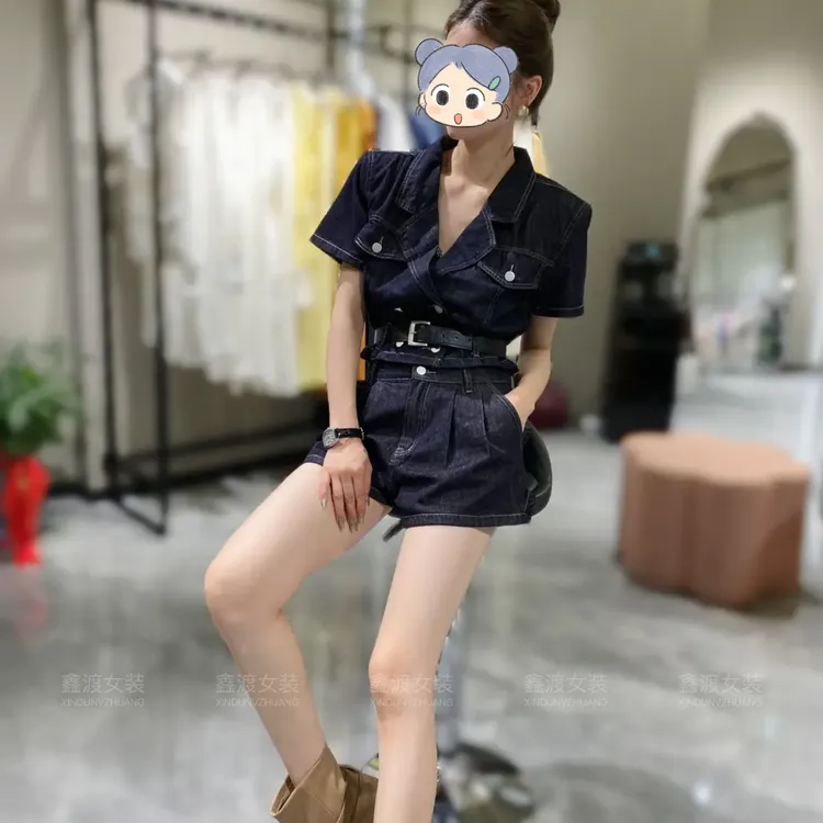 2025夏季新款时尚显瘦气质女士网红洋气两件套百搭款D5454