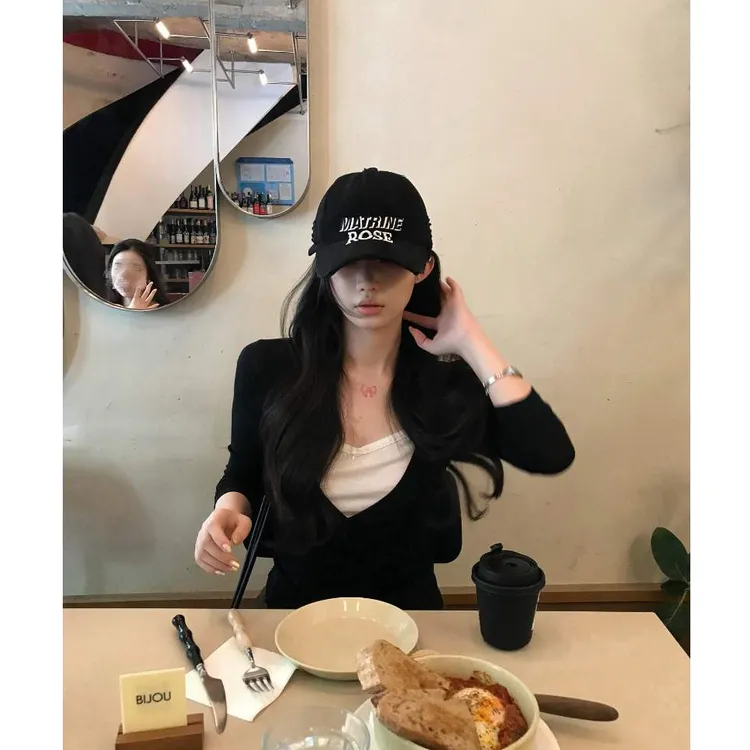 秋季新款假两件v领长袖t恤女美式辣妹修身显瘦内搭打底上衣 