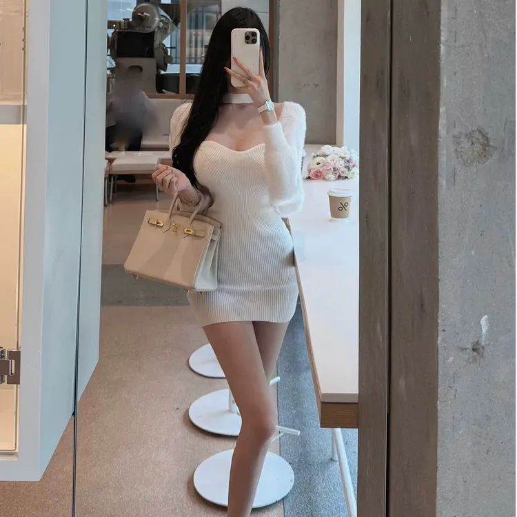 性感小白兔挂脖抹胸连衣裙女收腰显瘦包臀裙+毛毛开衫套装裙