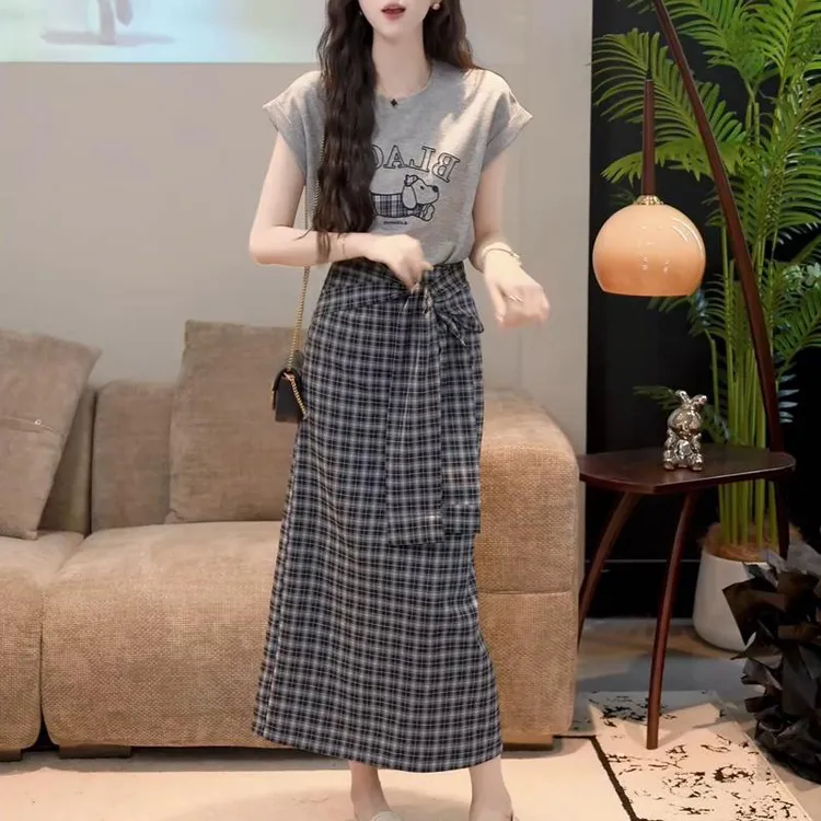 香朵儿时尚套装女2025夏季温婉大方衣服卡通小狗T恤半身裙两件套