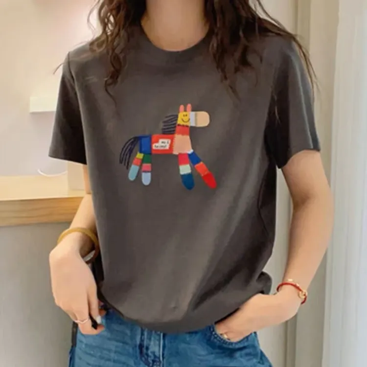 「斑节马T」彩色小马圆领时尚短袖T恤女2025夏季新款设计感潮流上衣