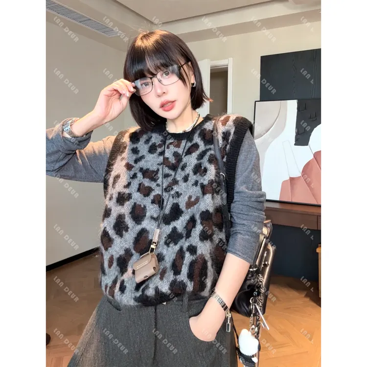 JIUJIU【奶霜雪球】马海毛洋气百搭设计感叠穿豹纹款针织无袖马甲