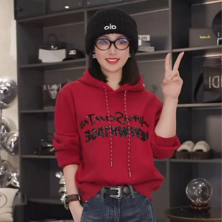 【秋日私语】2025秋冬新款时尚气质休闲加绒连帽卫衣L5525