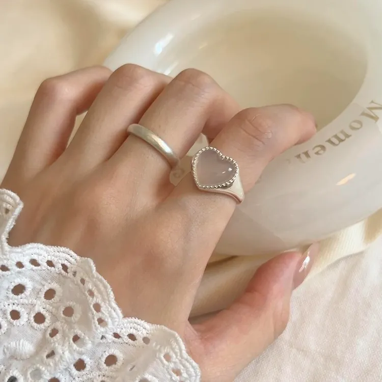 白月光爱心戒指女轻奢百搭小众设计高级感开口大小可调节食指戒