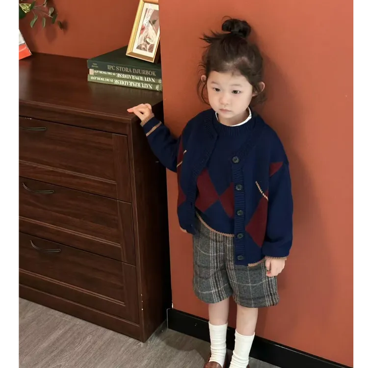 壹妈童装女童学院风套装秋季新款洋气女宝复古针织马甲格子短裤