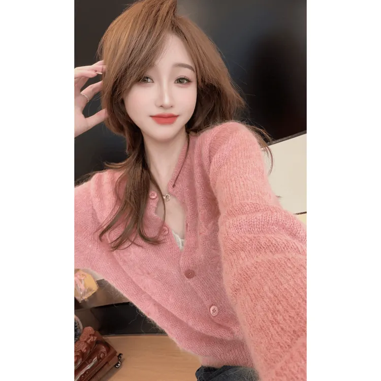 温柔慵懒风粉色长袖针织开衫2025初秋新款独特超好看chic长袖上衣