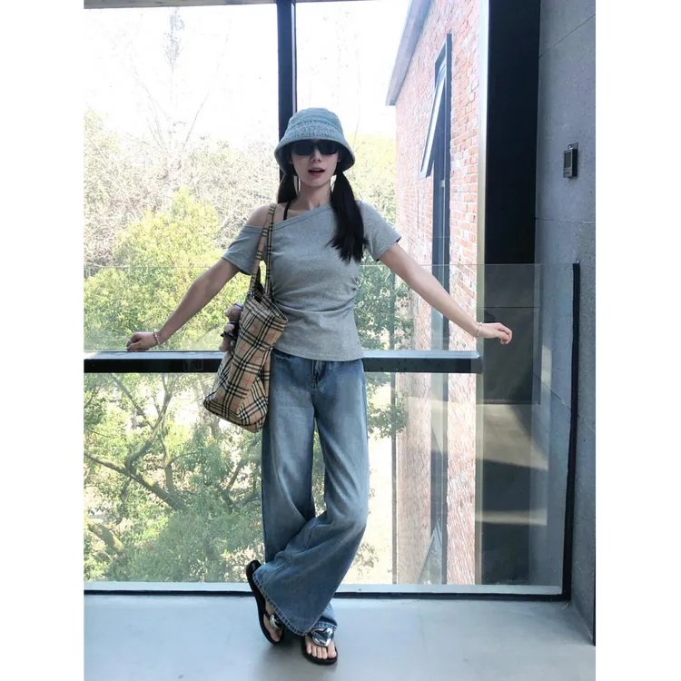 2025时尚新款早春韩系飘亮套装慵懒风上衣休闲百搭牛仔裤小众女装