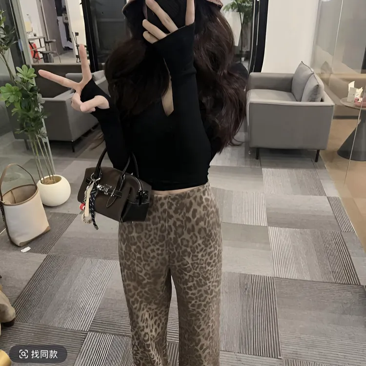 【现货】 2025早秋款黑色t直筒裤高腰显瘦百搭豹纹阔腿裤套装