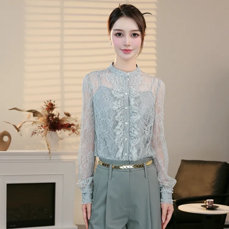 AMASS/阿玛施秋季气质百搭镂空法式宽松蕾丝衬衫（附内搭）530069