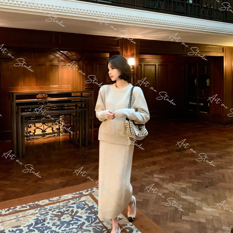 【ART ME】100绵羊毛定染简约软糯亲肤四色针织套装w24492