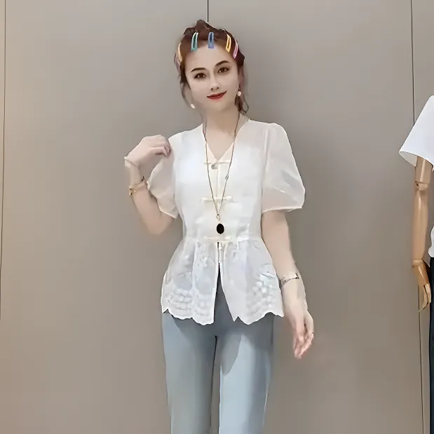 AC109春季出游国风盘扣半袖网红时尚百搭显瘦泡泡袖设计感衬衫女