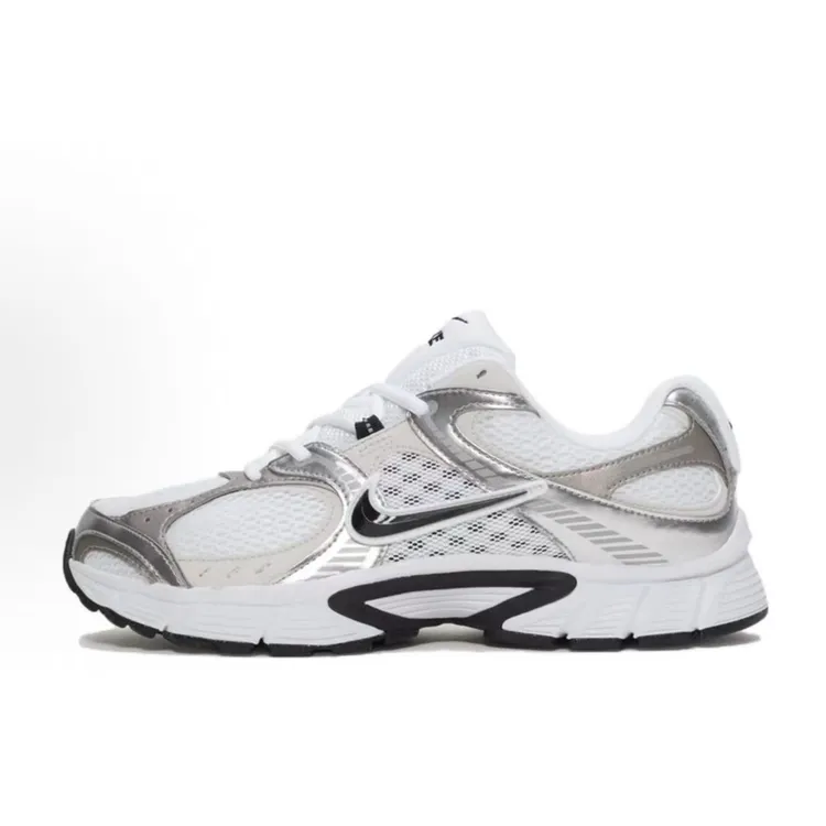 Nike耐克男子V5 RNR黑白熊猫透气舒适运动休闲鞋HJ5228-104