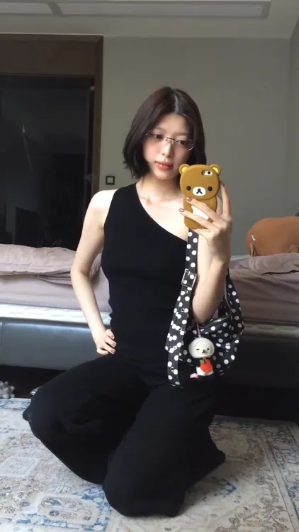 性感风日韩休闲背心吊带性感夏季打底无袖百搭显瘦气质修身时尚