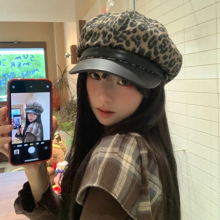 复古豹纹帽子女士2025秋季新款网红百搭包头帽日系文艺画家报童帽