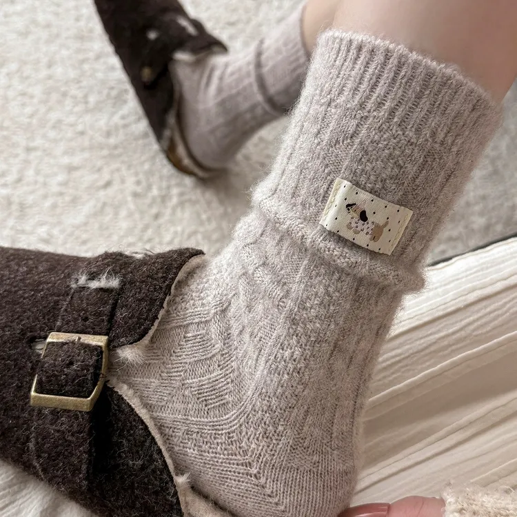 羊毛袜子女秋冬季中筒袜加厚保暖羊毛长袜韩版冬天配勃肯鞋堆堆袜
