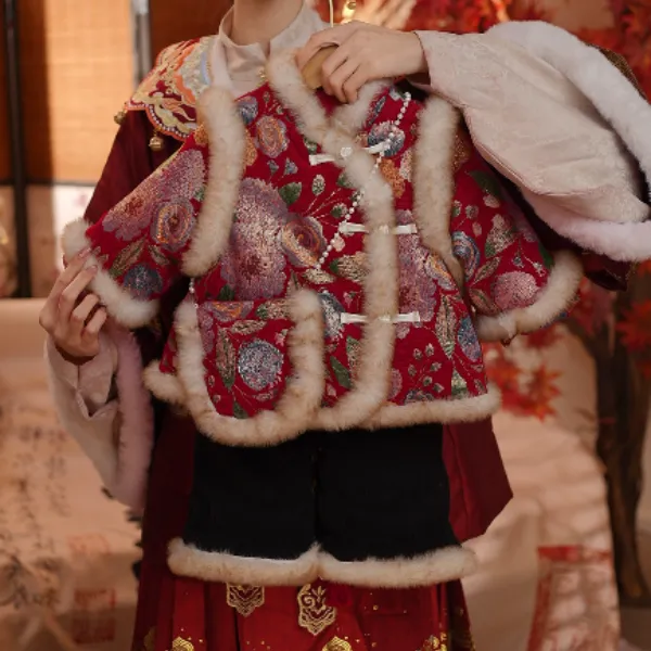 童装女童秋冬季套装宝宝周岁礼服上衣外套加厚加绒冬款唐装拜年服