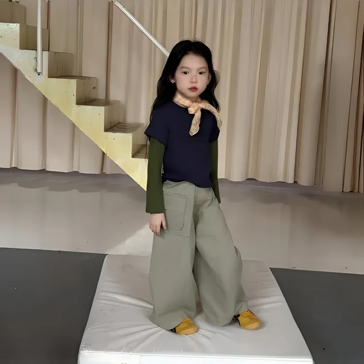 女童套装2025秋季新款女童韩版真两件长袖T女宝宝屁帘工装裤套装