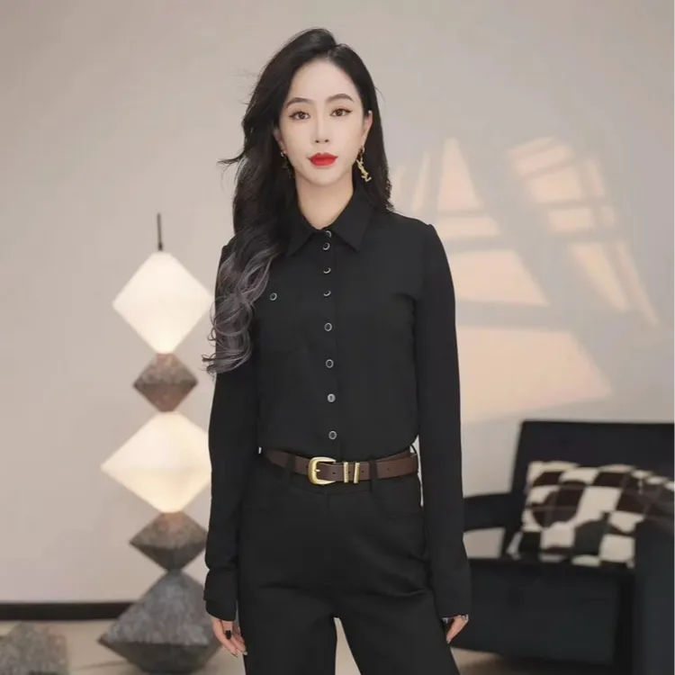 哥弟时尚百搭通勤气质修身款植绒长袖衬衫女1300820