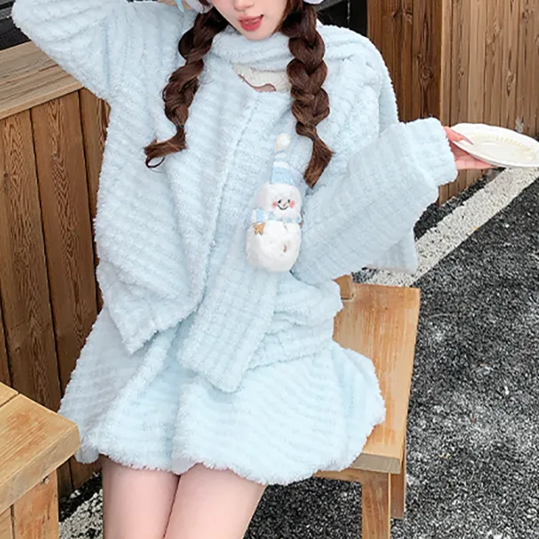 奶芙泡泡雪人胸针