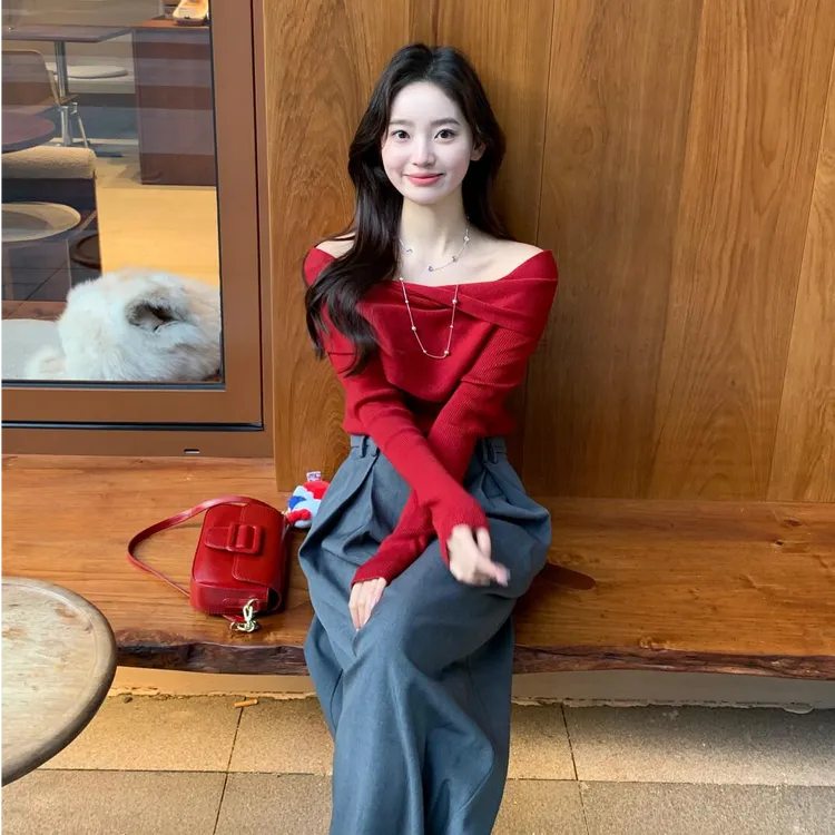 2025早春韩版套装时尚新款韩系气质露肩洋气针织上衣显瘦休闲裤女