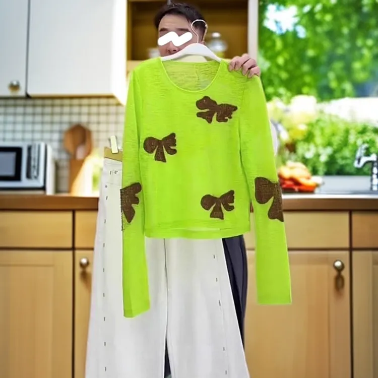 洋气减龄设计感蝴蝶长袖T恤女2025夏季时尚印花别致休闲显瘦上衣