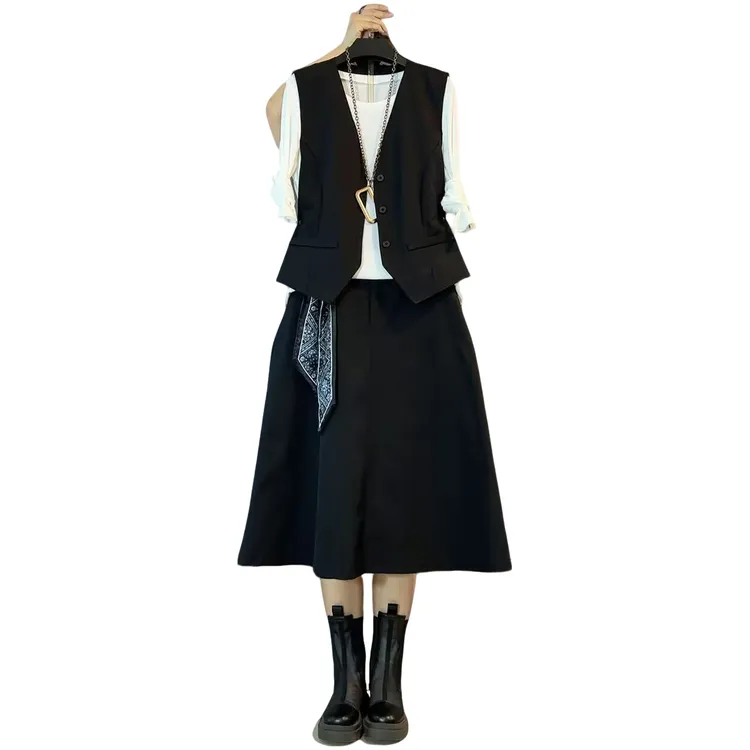 大维罗依JP早秋欧货简约气质马甲套裙三件套