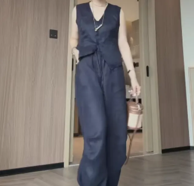 2025夏季时尚潮流百搭精品女装福D2