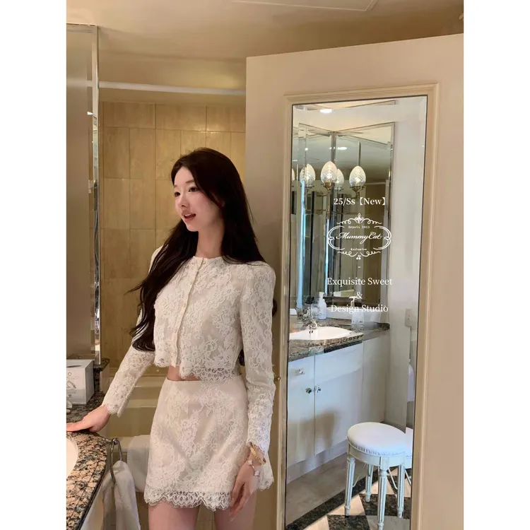 MummyCat下蛋喵 丽嘉小姐中古股线蕾丝精致千金衬衣半裙套装