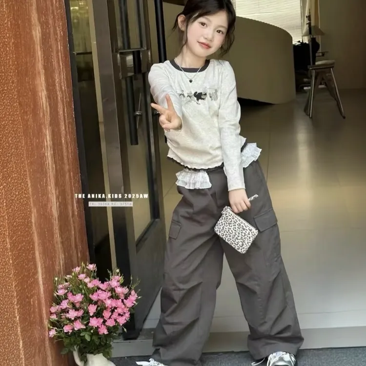 女童秋季新款套装洋气蝴蝶结长袖上衣花边工装裤女宝宝两件套