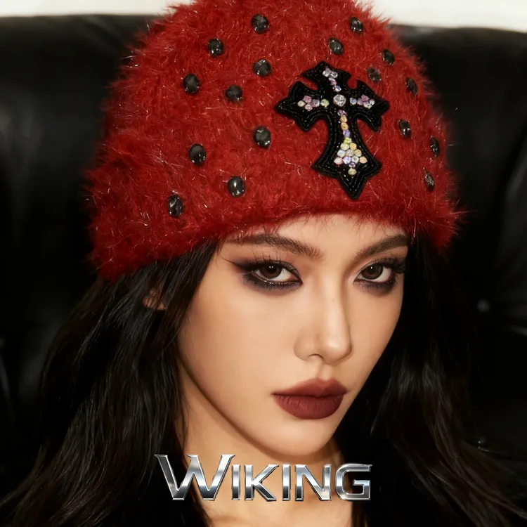 王大嘴原创 ”黑红水滴“秋冬奢华手工水滴锆石十字细闪包头帽M093