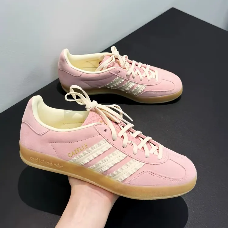 ADIDAS GAZELLE INDOOR SHOES 经典运动板鞋德训鞋「T头鞋」JS1413