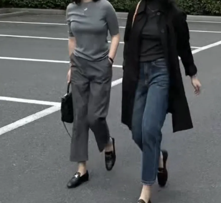时尚潮流百搭精品女装dgd4767