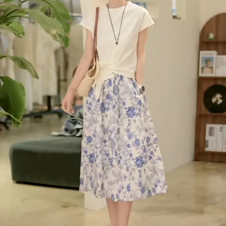 樱落长街减龄女小众绑带短袖上衣洋气半身裙两件套装