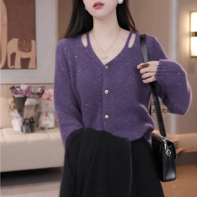 法式千金感温柔优雅开衫毛衣镂空V领设计感休闲风别致宽松针织衫
