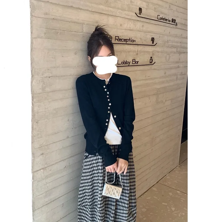 黑色简约排扣针织开衫显瘦上衣格纹花苞半身裙中长裙套装女X11134