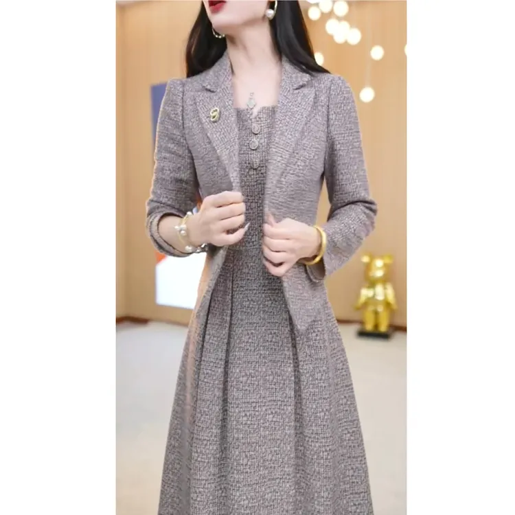 A001#复古休闲秋季新款奢华时尚套装过膝气质连衣裙