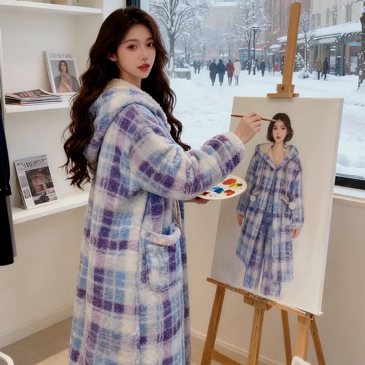新蓝色海岸线格子女士双层保暖睡袍连帽冬季洋气长款加厚加绒宽松