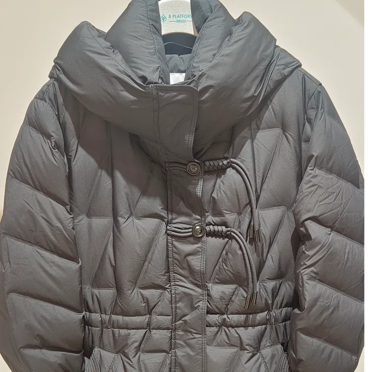 8号站台冬季长款羽绒服
